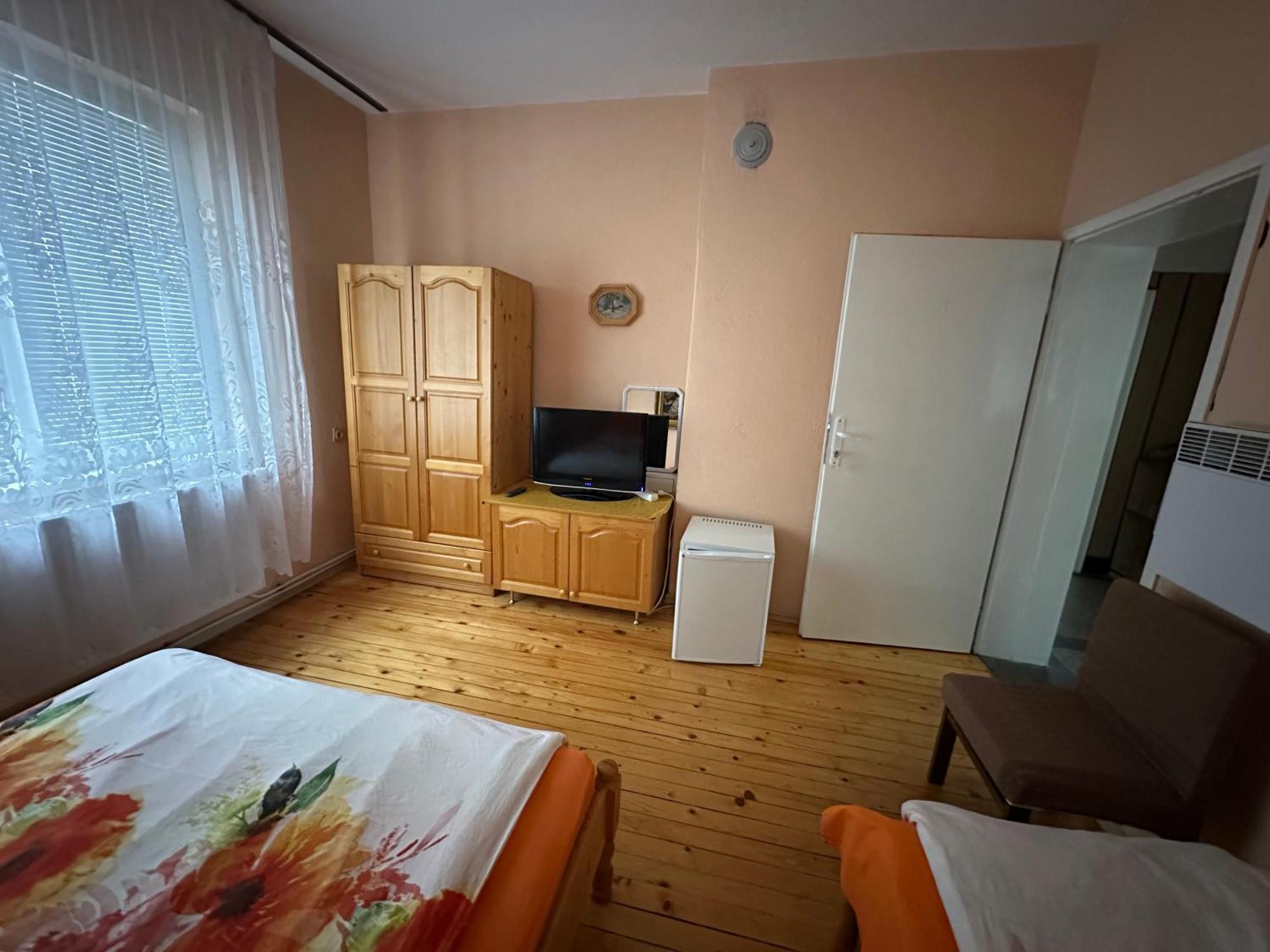 Velkovski Guest House Hisarya Eksteriør billede