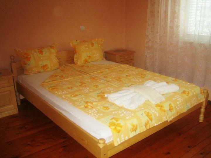 Velkovski Guest House Hisarya Eksteriør billede
