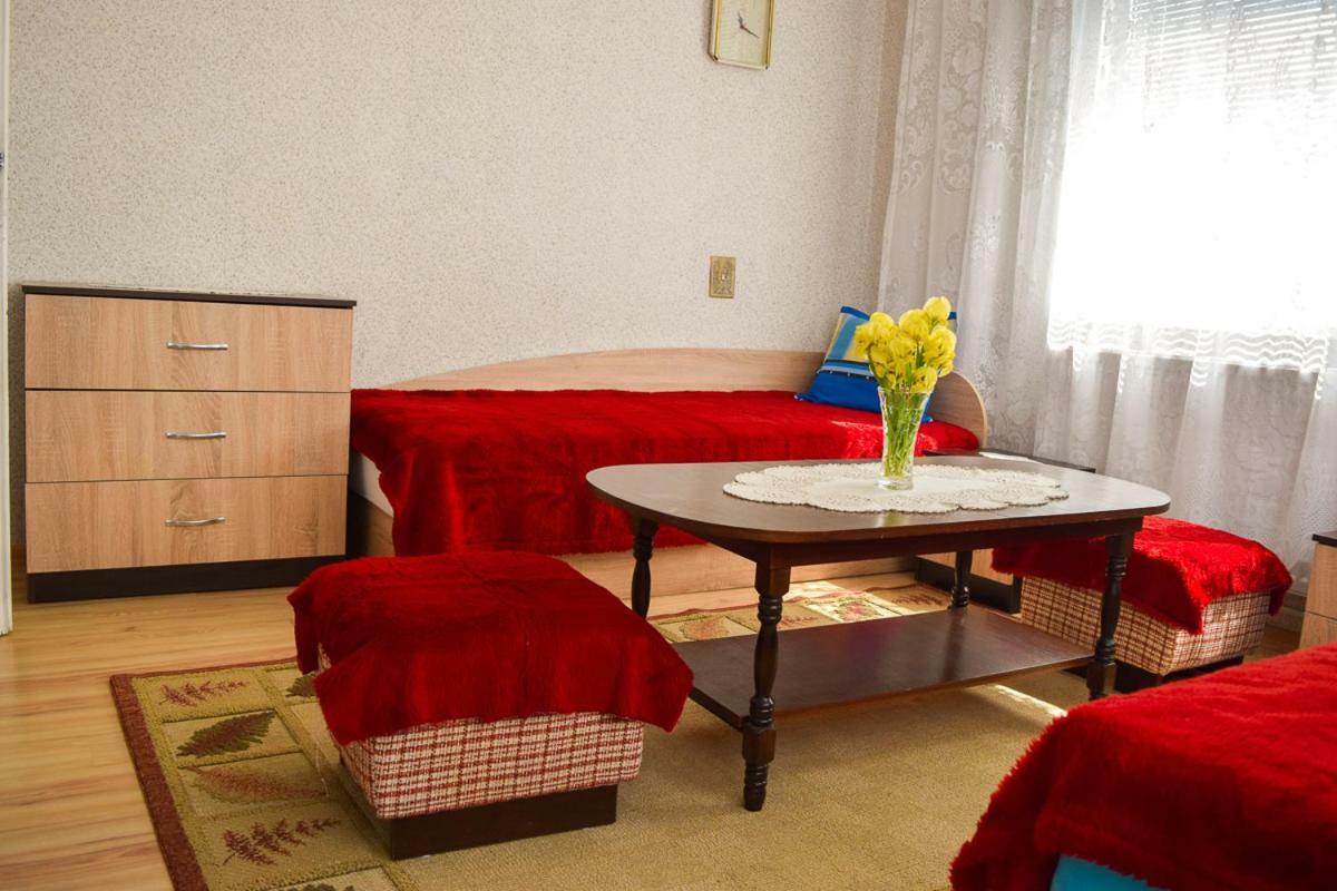 Velkovski Guest House Hisarya Eksteriør billede
